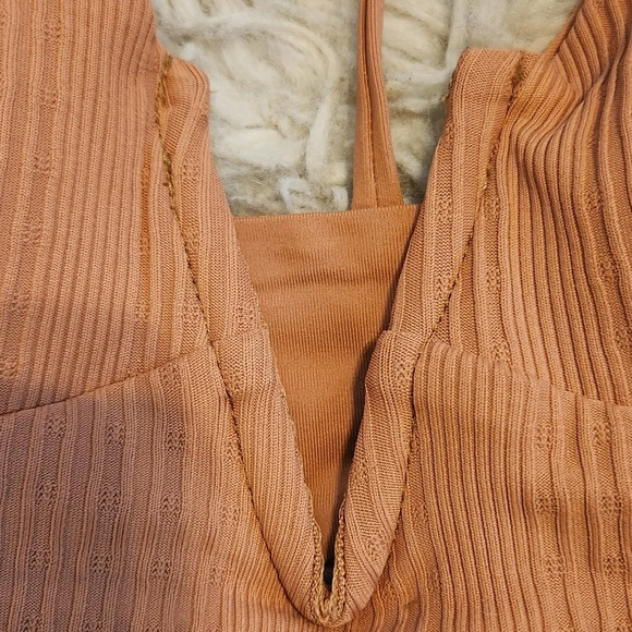 L*SPACE SIREN-COURT BIKINI TOP - Picture 5 of 11